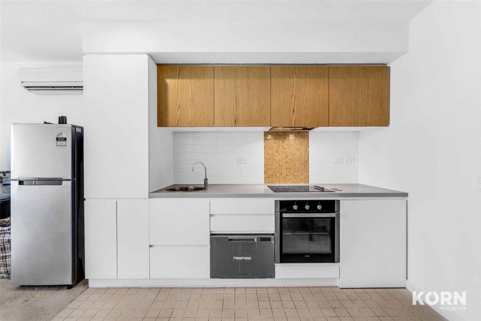 307 / 10 Balfours Way, Adelaide