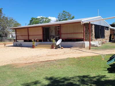 3 STEELE STREET, Rubyvale