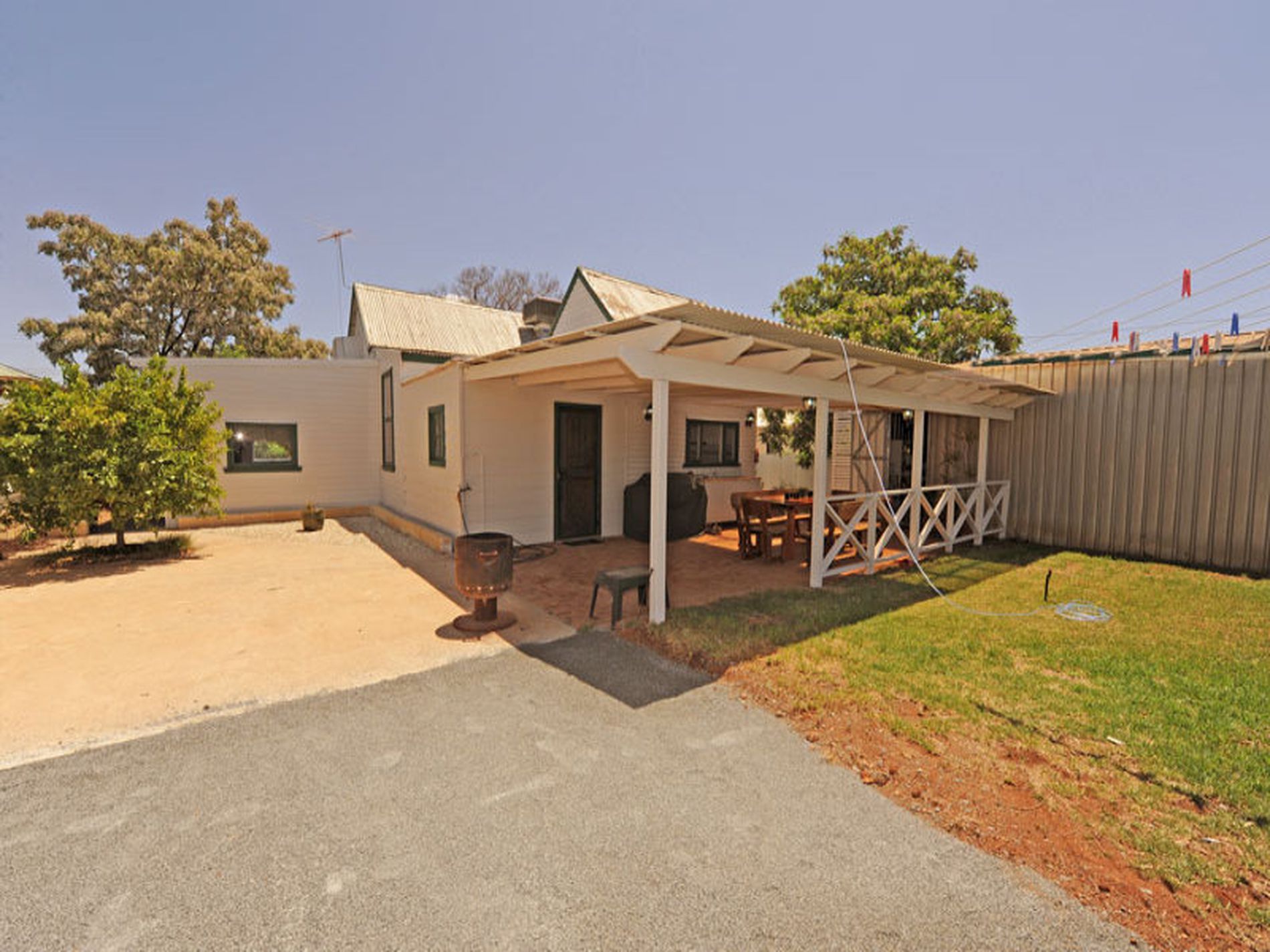 43 Killarney Street, Lamington