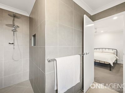 2 Lasiandra Court, Urraween