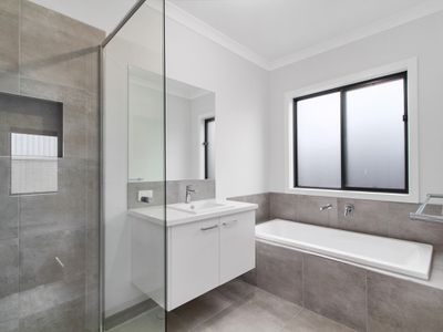 7 Woolard Lane, , Sale