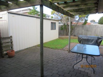 217 Taylors Road, St Albans