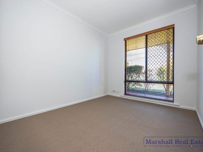 25 Redfin Crescent, Beldon