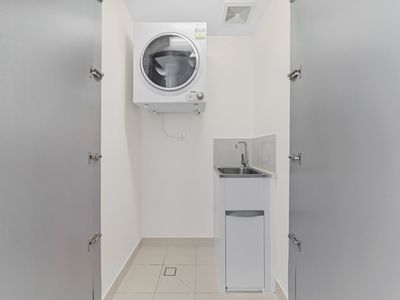 11103 / 30 Duncan Street, West End