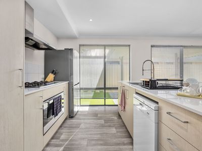 5B Trigger Loop, Willetton