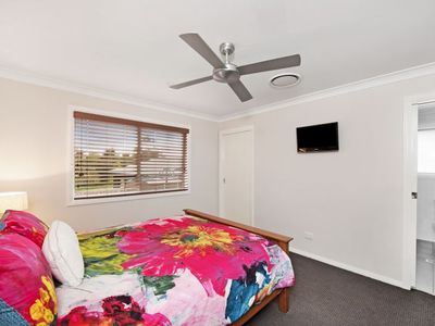 7 Carriage Way, Milton
