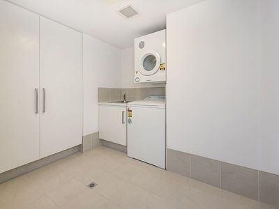 1005/96 Bow River Crescent, Burswood