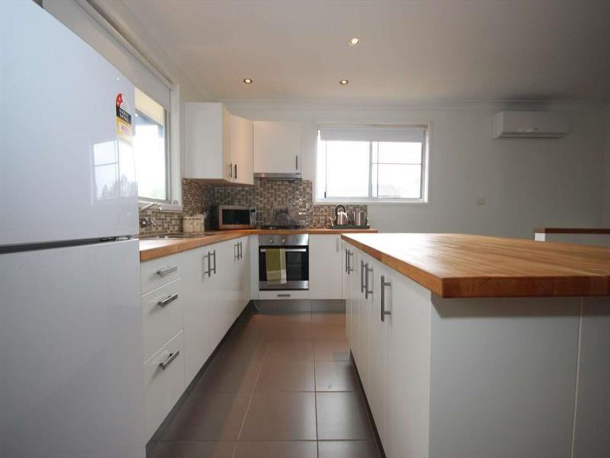77 Cook Pde, Lemon Tree Passage, Lemon Tree Passage - Thumbnail 2