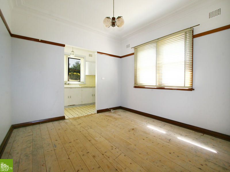 West Wollongong