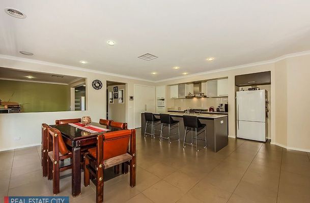22 Fawkner Lane, Craigieburn