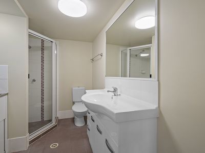 15 / 4-8 Omeo Street, Macgregor