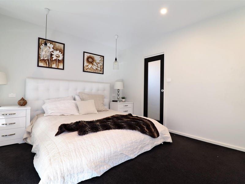 70 Springs Road, Spring Farm