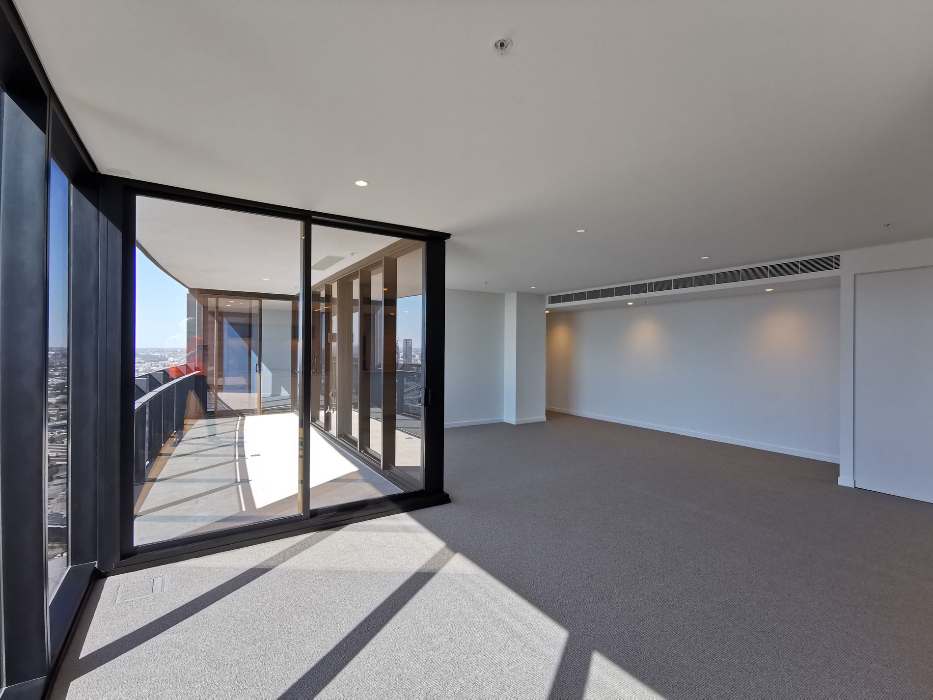 3702 / 103 South Wharf Drive, Docklands