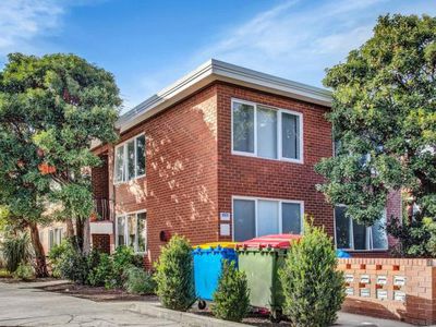 10/8 Clyde Street, Maribyrnong