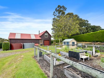 60 Clear Creek Road, Woodbridge