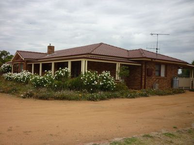 3R Nocoleche Drive, Dubbo