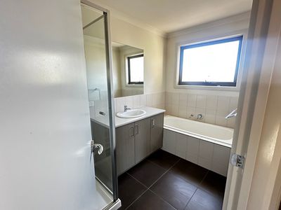 1A Maria Avenue, Nunawading