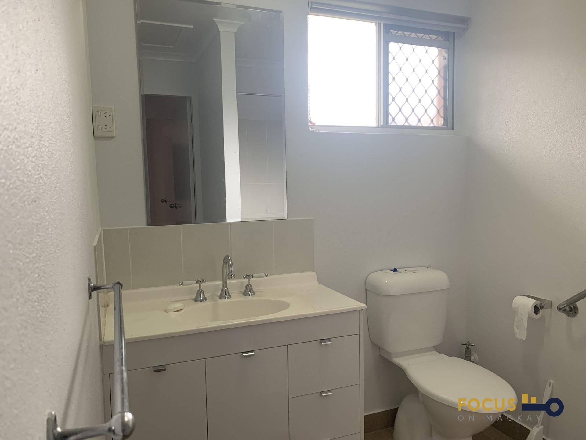 4 / 52 Mengel Street, South Mackay