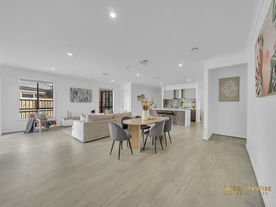 4 Chutney Street, Manor Lakes