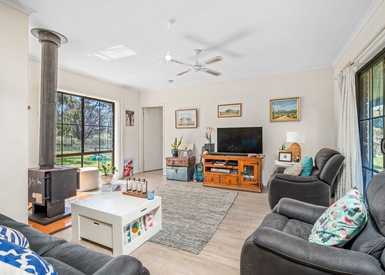 13 Benbows Road, Portland