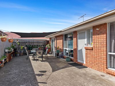 1 / 88 Hogans Road, Hoppers Crossing