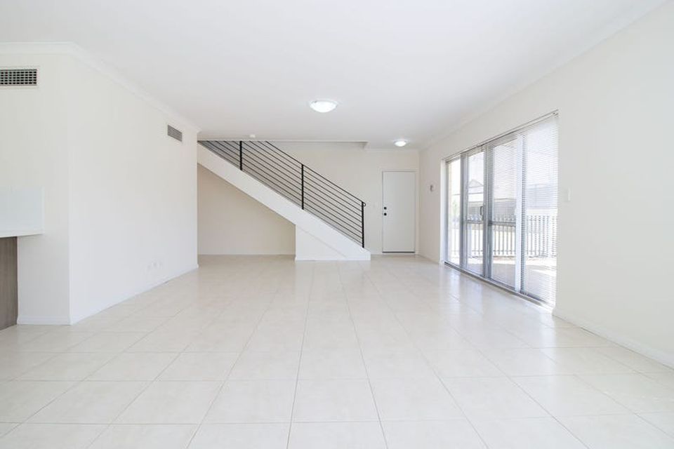 1 / 1 Ballys Turn , Baldivis