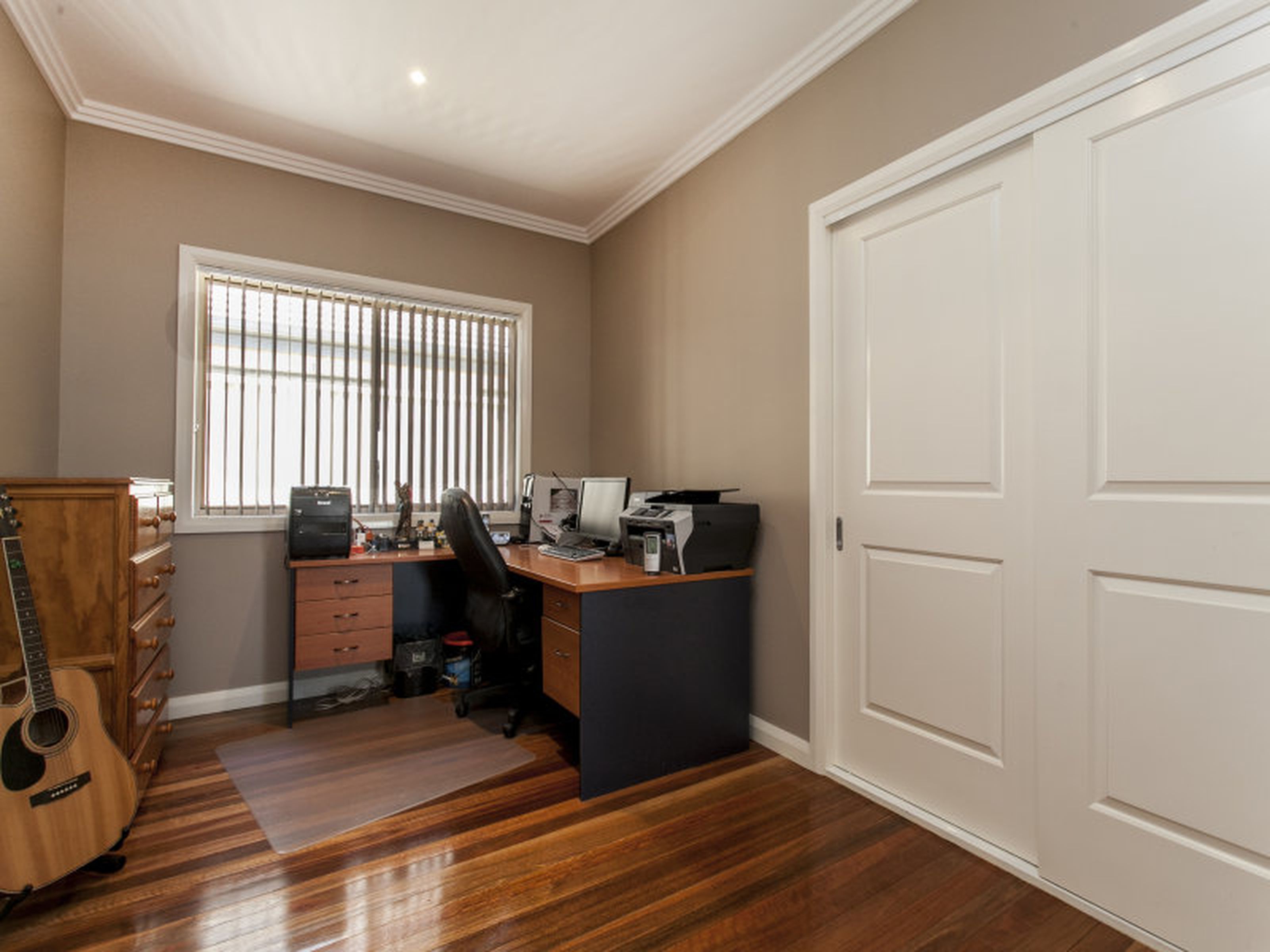 3 Heaton Avenue, CLAREMONT MEADOWS
