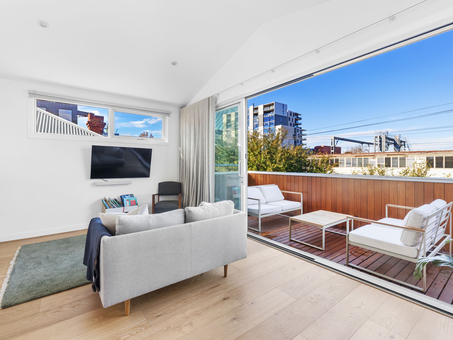 62 Raleigh Street, Footscray