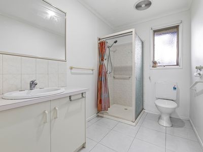 14 Sandfield Dr, Carrum Downs