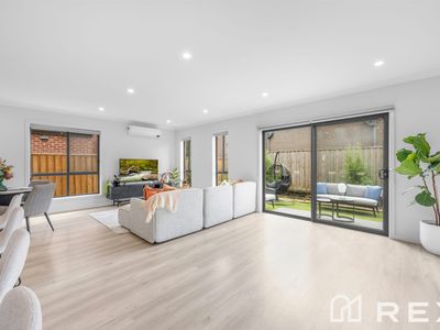 49 Cavenagh Boulevard, Mulgrave