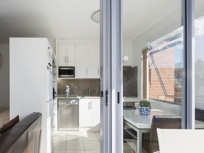 24 / 543-551 Elizabeth Street, Surry Hills
