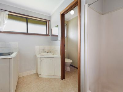 2/142 Dalton Road, Warrnambool