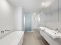 206 / 37 Harbour Road, Hamilton
