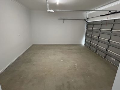 1 / 6 Addison Avenue, Lake Illawarra