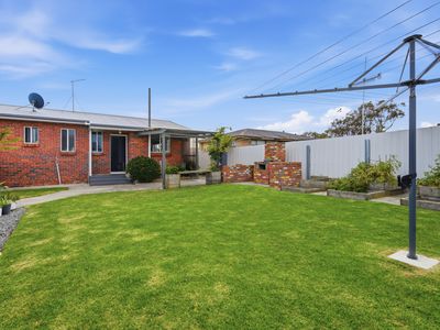17 Parish Crescent, George Town