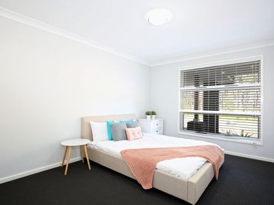 9 Hickory Crescent, Bangalee