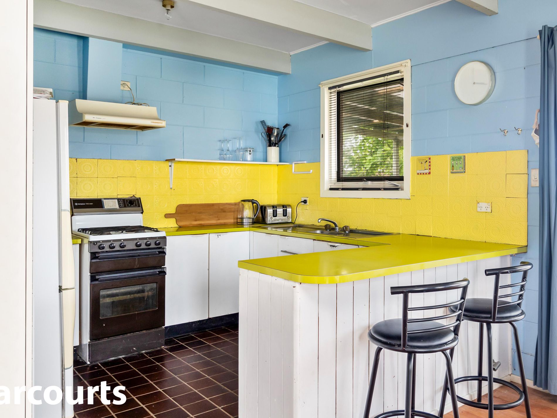 4 South Pacific Crescent, Ulladulla