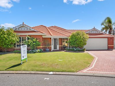 2 Anzio Court , Secret Harbour