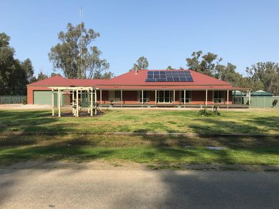 58-60 Murray Parade, Koondrook
