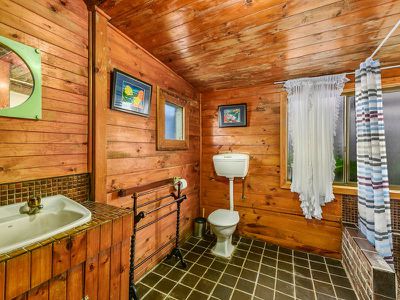 5 Chambers Street, Beachport