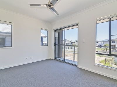 144 Cooper Crescent, Rochedale