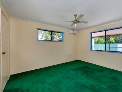 12 Gledhow Street, Willowbank