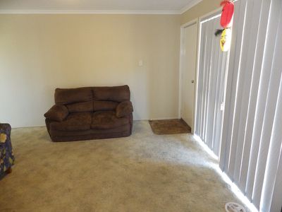 1 / 8 Kingston Way, Raceview