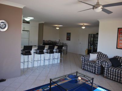 4 Goodman Place, Horsley