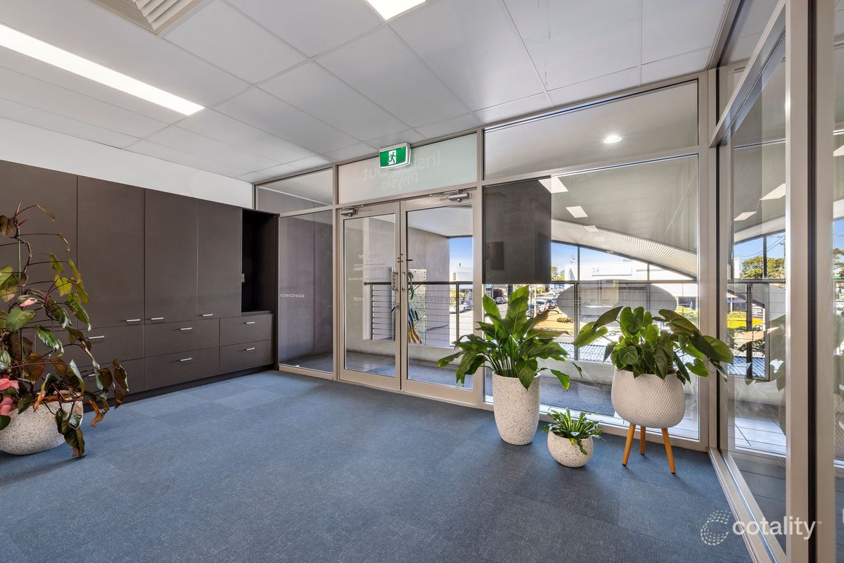 Suite 6 / 32 Middle Street, Cleveland