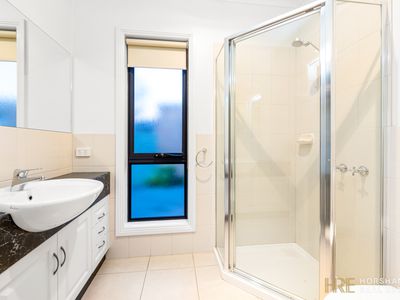 1 Harders Street, Horsham