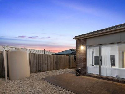 2 Rosebud Street, Tarneit