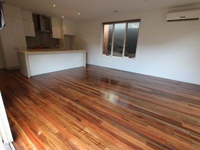 1 / 29 Leila Crescent, Bell Post Hill