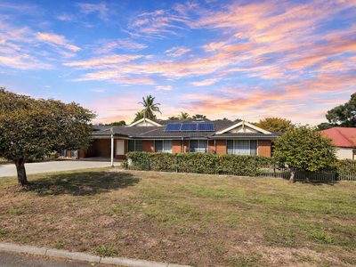 6 Murray Court, Armadale