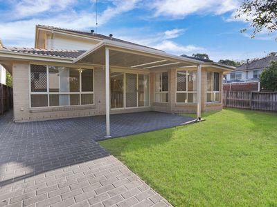 15 Wedge Place, Beaumont Hills